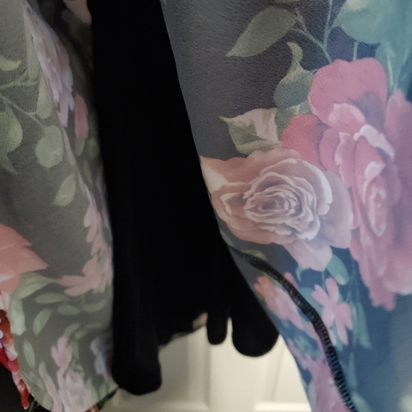 Disney Princess Floral Dress - Picture 10 of 13